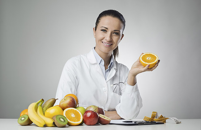 Settimana del dietista: nutrirsi in modo sano con i consigli degli specialisti
